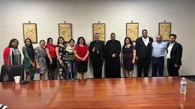 الأنبا بولا يلتقي خدام التربية الدينية بكنيسة أم الرحمة بناشفيل