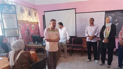 مدير عام تعليم نجع حمادي يتابع فعاليات تدريب 54 معلما جديدا ضمن 30 ألف معلم الدفعة الثالثة