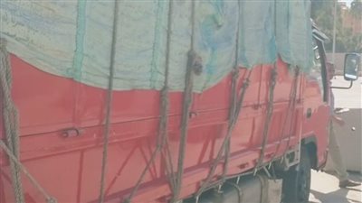 تموين أسيوط يضبط سيارة نصف نقل  محملة بـ 7 طن و720 لتر زيت طعام مجهول المصدر بمركز ساحل سليم   