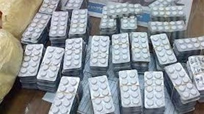 ضبط 3 أشخاص بحوزتهم أقراص مخدرة بقيمة 5 مليون جنيه فى مطروح 