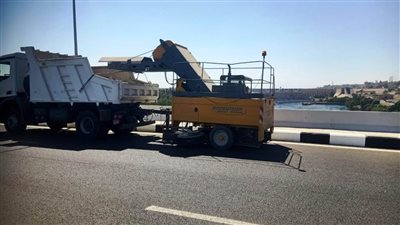 محافظ أسوان: وضع اللمسات النهائية بمشروع محور بديل خزان أسوان تمهيدًا للافتتاح الرسمى له