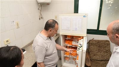 تفاصيل زيارة محافظ أسيوط المفاجئة لمستشفى أبنوب المركزي  