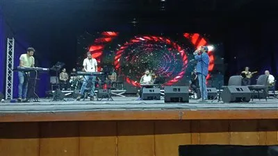 علي الحجار يجري البروفات النهائية استعدادا لحفل انتصارات أكتوبر