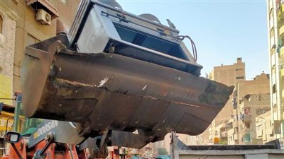 محافظة الجيزة ترفع إشغالات وتعديات الباعة الجائلين والمفترشين للطريق العام بشارع مستشفى الصدر بالعمرانية