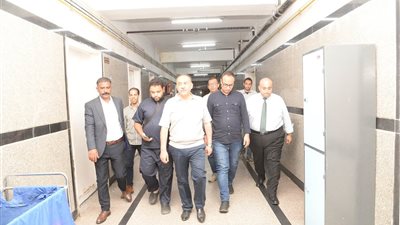 تفاصيل زيارة محافظ أسيوط المفاجئة لمستشفى الإيمان العام بحى غرب     