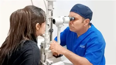 بعد تدريب أصحاب البصيرة على الذكاء الصناعي في أسقفية الخدمات.. استشاري عيون: يساعدهم على الاندماج في المجتمع