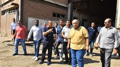 محافظ أسيوط يتفقد مركز صيانة السيارات التابع للمحافظة    