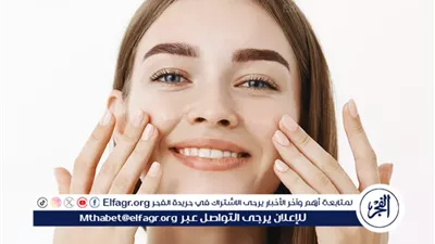 فوائد العسل للبشرة وكيفية استخدامه في الروتين اليومي