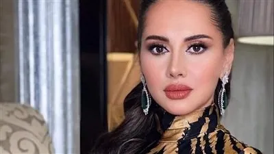 ياسمين رئيس تعيش حالة من النشاط الفني بـ 3 مسلسلات وفيلم