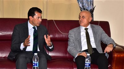 محافظ الأقصر يشيد بدعم وزارة الشباب للمحافظة