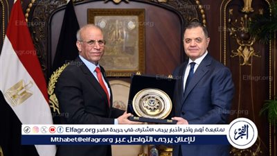 السفير العراقي يلتقي بوزير الداخلية المصرية