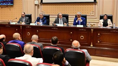 تفاصيل اجتماع 