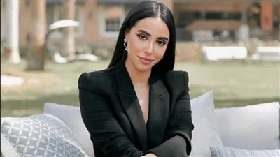 عاجل..المهن التمثيلية تنظر وقف تصريح عمل الفنانة ايه سماحة عقب إساءتها للفنانة مشيرة إسماعيل 