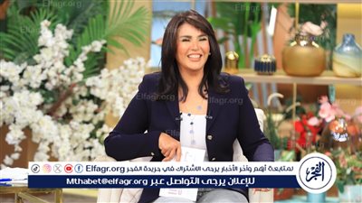 الروائية ريم بسيوني ومقدم 