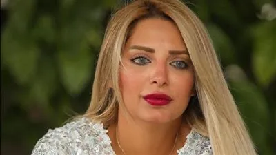 مي حلمي: هاني شاكر و إيمان البحر درويش كانوا كراش طفولتي