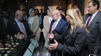 مكتبة الإسكندرية تفتتح معرض 