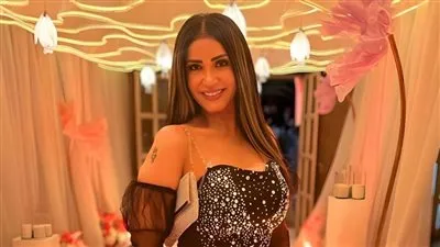 إيناس عز الدين بإطلالة ملكية في أحدث ظهور (صور)