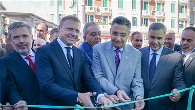 وزير التموين ومحافظ الإسكندرية يفتتحان مشروع سوق اليوم الواحد للمزارعين والمنتجات الغذائية  