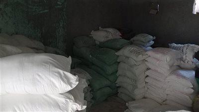 إحباط تهريب 7 أطنان دقيق بلدى قبل بيعها في السوق السوداء بقنا