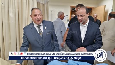 محافظ بورسعيد يتابع حالة المصابين في حادث انقلاب سيارة نقل الطلاب