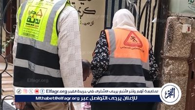 التدخل السريع بالدقهلية ينجح في اقناع ونقل مسن بلا مأوى يفترش الشارع وايداعة بدار الرعاية