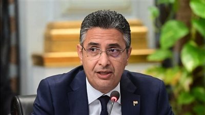 عاجل | بعد كشف تفاصيل مخالفات منافذ جمعيتي.. أسئلة تحتاج إجابة وزير التموين