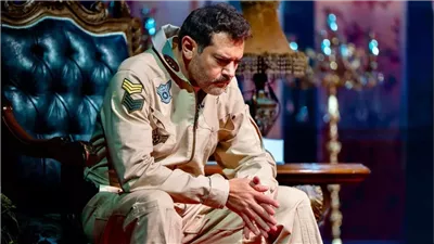 العرض الأول لمسرحية 