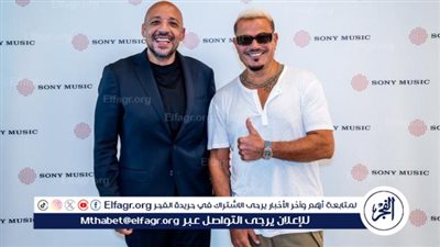 عمرو دياب يتعاقد مع 