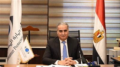 “حماية المستهلك” يضبط 15 طن زيت طعام مجهول المصدر بعدة مخازن بمحافظة الشرقية