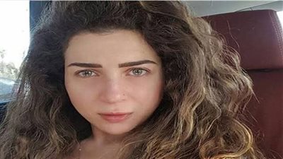 بعد تصدرها التريند..تعرف على أهم الأعمال المنتظره للفنانة مي عز الدين