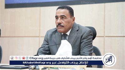  ما المكان الذي اختارته مطروح لإنشاء موقف لسيارات الأجرة والأتوبيسات؟ 