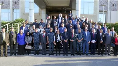 القوات البحرية تستقبل وفدًا من لجنة الدفاع والأمن القومى وأعضاء مجلس النواب 