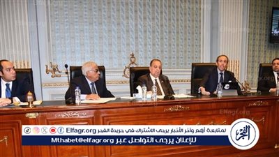 تعليم الشيوخ تناقش دراسة حول إصدار منظومة القسيمة المدرسية