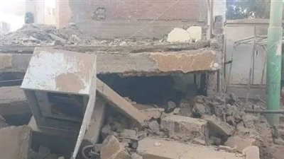 إصابة أربعة أشخاص إثر انفجار أسلاك داخل سنترال بقرية بنى شقير بمركز منفلوط فى أسيوط 