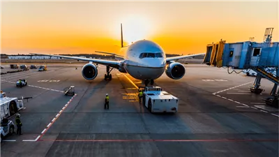 قوانين السلامة الجوية: إجراءات الأمان على متن الطائرات واللوائح الدولية لحماية الركاب