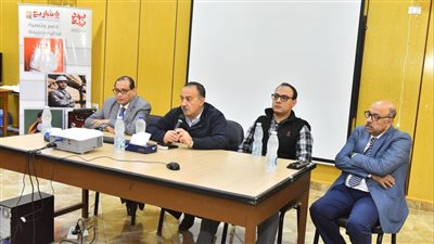 محافظ أسيوط يشهد التدريب الأساسي لمشروع تشغيل الفتيات في المبادرات بالعناية بالصحة الإنجابية