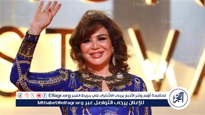 إلهام شاهين تتألق بإطلالة مستوحاة من الحضارة الفرعونية في مهرجان القاهرة السينمائي