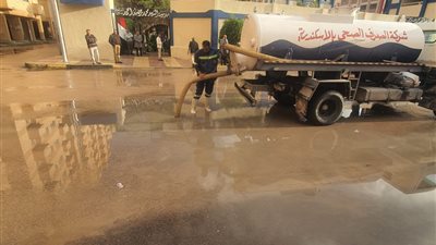  محافظ الإسكندرية: المتابعة المستمرة لتداعيات الأمطار والاستجابة الفورية لشكاوى المواطنين