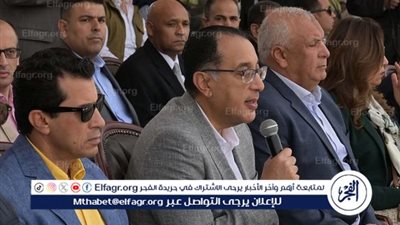 عاجل - تفاصيل افتتاح رئيس الوزراء نادي الهجن والفروسية الدولي في الخارجة بالوادي الجديد (صور)