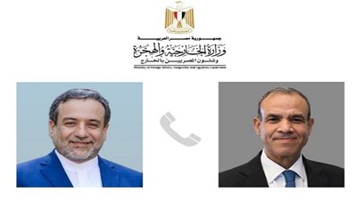 وزير الخارجية والهجرة يتلقى اتصالًا هاتفيًا من وزير خارجية إيران