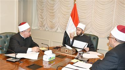 وزير الأوقاف يوجه بالاهتمام بالأئمة والارتقاء بأدائهم العلمي والدعوي