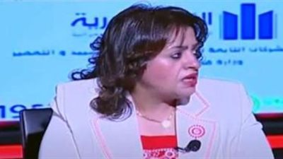 خبيرة أسرية: الزواج يفرض نوع من الملكية على الرجل وليس التحكم التام