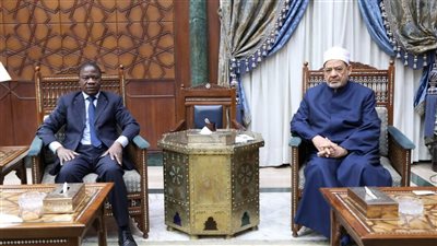 شيخ الأزهر: مستعدون لزيادة المنح الدراسية لأبناء كوت ديفوار وتدريب الأئمة