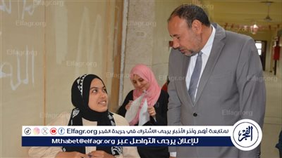 نائب رئيس جامعة الأزهر للوجه القبلي يتفقد لجان امتحانات الفرقة الخامسة بكلية الطب بنات بأسيوط