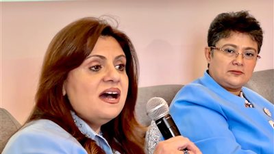 سها جندي: نهاجر من بلادنا ولكن بلادنا لا تغادرنا أبدًا.. وتحويلات المصريين بالخارج أحد المصادر الرئيسية للنقد الأجنبي في مصر 