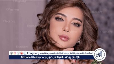 أصالة تتألق في الكويت وتثير الجدل بإطلالتها الفاخرة