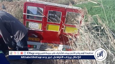 إصابة 6 أشخاص في حادث انقلاب سيارة أجرة في الفيوم