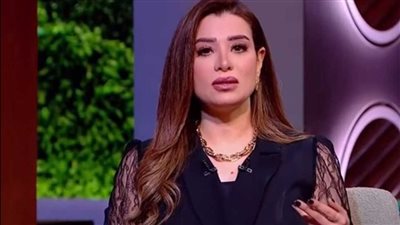 مروة صبري: إنتو قاعدين على السقطة واللقطة لشيرين عبد الوهاب