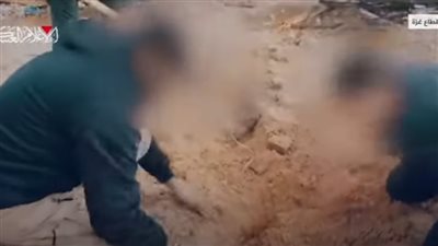 شاهد| القسام تنشر مشاهد من استهداف مقاتليها لجنود وآليات الجيش الإسرائيلي شرق جباليا