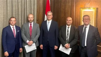 عاجل| بالقرب من منجم السكري.. شركة Aton Resources الكندية تتحقق نتائج إيجابية للتنقيب عن الذهب بمصر 